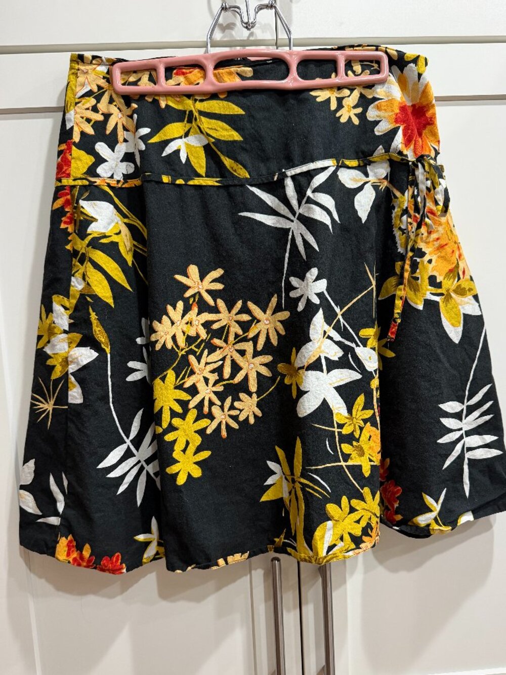 Mix Nouveau, Women's Skirt, Lined, Dk. Blue with Flowers, Size 10